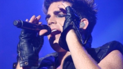 Adam Lambert bemutatta új dalát