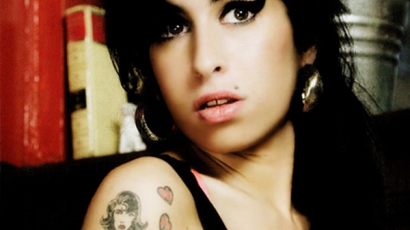 Amy Winehouse visszatér