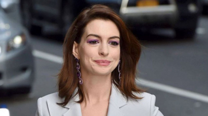 Anne Hathaway ruhabaleset áldozata lett