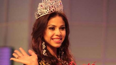 Brazil lány nyerte a Miss Continente Americano 2012 címet