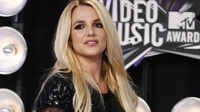 Britney negyedik kislemeze a Criminal lesz
