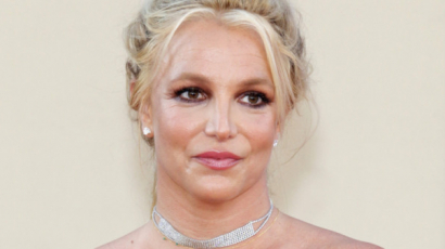 Britney Spears tavalyi fotókkal kívánt boldog születésnapot a fiainak