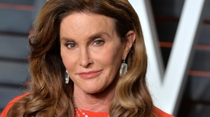 Caitlyn Jenner könyvet ír az átalakulásáról
