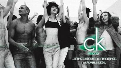 Cassie szerepel az új CK-reklámban