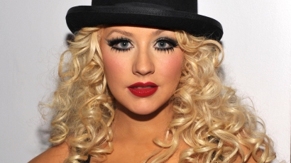 Christina Aguilera nem terhes
