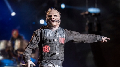 Corey Taylor gerincműtéte miatt csúszik a Slipknot turnéja