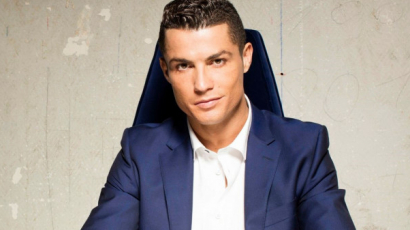 Cristiano Ronaldo megmutatta ikreit