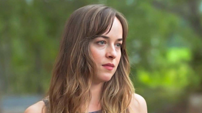 Dakota Johnson és Chris Martin barátai könyörögnek azért, hogy találják ki, mi lesz velük