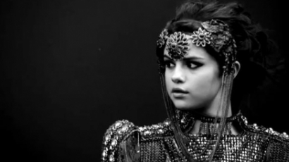 Dalpremier: Selena Gomez — Slow Down