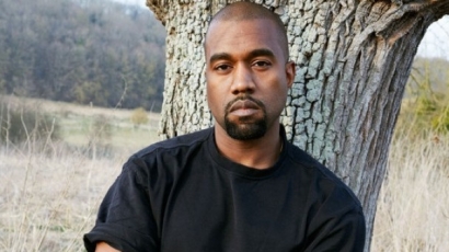 Döbbenetes változás: így még biztosan nem láttad Kanye Westet