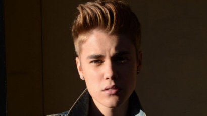Drogok és táncoslányok — így bulizik Justin Bieber
