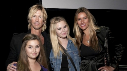 Duff McKagan lánya apja nyomdokaiba lép