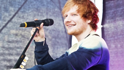 Ed Sheeran videoüzenetet küldött haldokló rajongójának