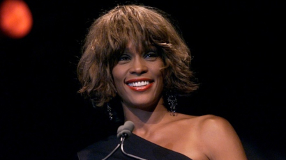 Életrajzi film készül Whitney Houstonról