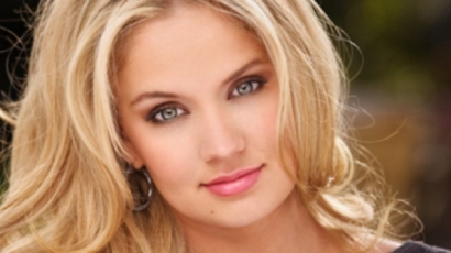 Elhunyt Tiffany Thornton férje