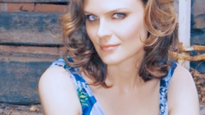 Emily Deschanel férj nélkül is boldog