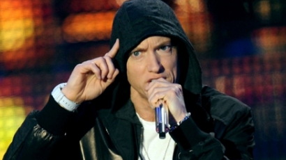 Eminem bemutatta új lemeze dallistáját