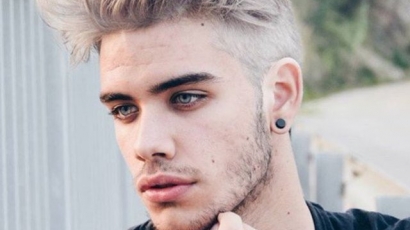 Fény derült a szexi modell kilétére, akit Justin Bieber és Zayn Malik hibridjének neveznek!