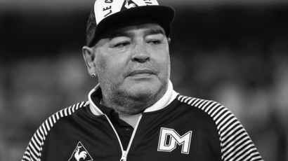 Gyász: elhunyt Diego Maradona