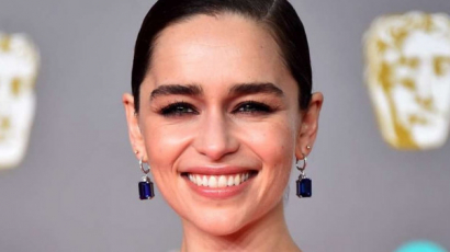 Így készült el Emilia Clarke a BAFTA gálájára