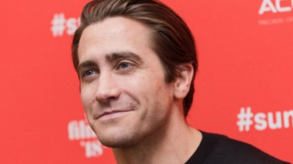 Jake Gyllenhaal szerint ezért volt kínos együtt forgatni Jennifer Anistonnal