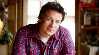 Jamie Oliver ötödjére is apa lesz