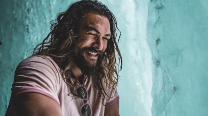 Jason Momoa szerelmes megjegyzést fűzött a barátnője fotójához