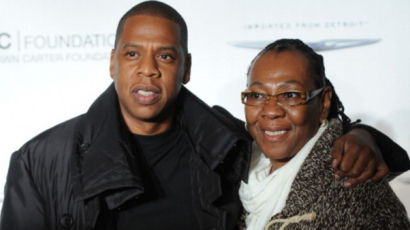 Jay-Z édesanyja nyilvánosságra hozta, miképp tudatta fiával, hogy a nőkhöz vonzódik