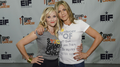 Jennifer Aniston támogatja Reese Witherspoont a válása alatt