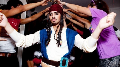 Joe Jonas mint Jack Sparrow