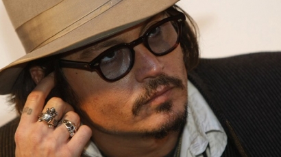 Johnny Depp szembeszáll a paparazzókkal
