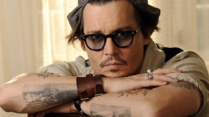 Johnny Depp whiskys hordóban nyugodna