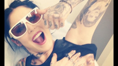 Kat Von D eltávolítja az exére emlékeztető tetoválást
