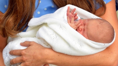 Kate Middleton elcserélte babáját!