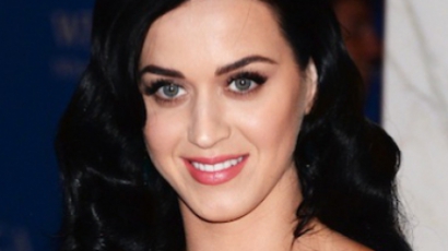 Katy Perry is csillagot kap