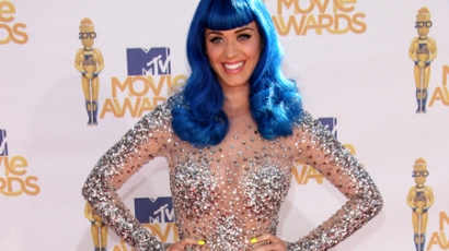 Katy Perry nem nézhette a Hupikék Törpikéket