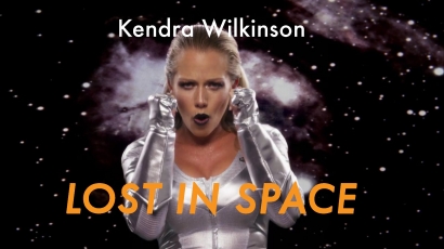 Kendra Wilkinson szerencsét próbált a popiparban 