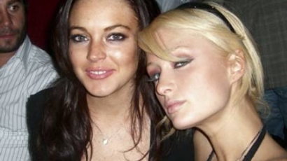 Kibékült Lindsay Lohan és Paris Hilton