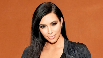 Kim Kardashian énekesnőként is kipróbálta magát