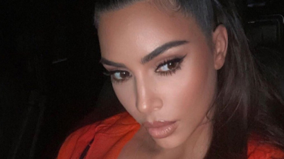 Kim Kardashian még mindig exe nevét használja
