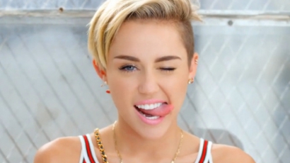 Közös klippel jelentkezett Miley Cyrus és Wiz Khalifa