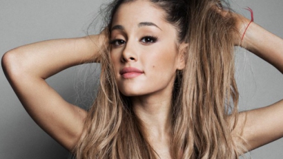 Klippremier: Ariana Grande - Santa Tell Me