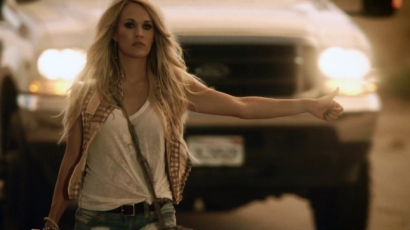 Klippremier: Carrie Underwood – Smoke Break