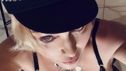 Korát bármikor letagadhatná: rizikós képeket osztott meg magáról a 62 éves Madonna
