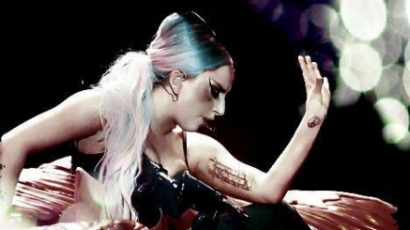 Lady Gaga agyrázkódást kapott a koncertjén