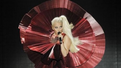 Lady Gaga újabb kislemezzel készül