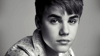 Lehullt a lepel Justin Bieber új albumának borítójáról