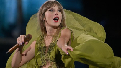Még Taylor Swift is meglepődött Florence Welch hangján: videó a közös stúdiózásukról!