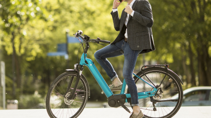 Megérkezett a legújabb utcai divat: az e-bike