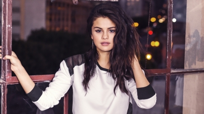 Megérkezett Selena Gomez új Adidas Neo-kollekciója